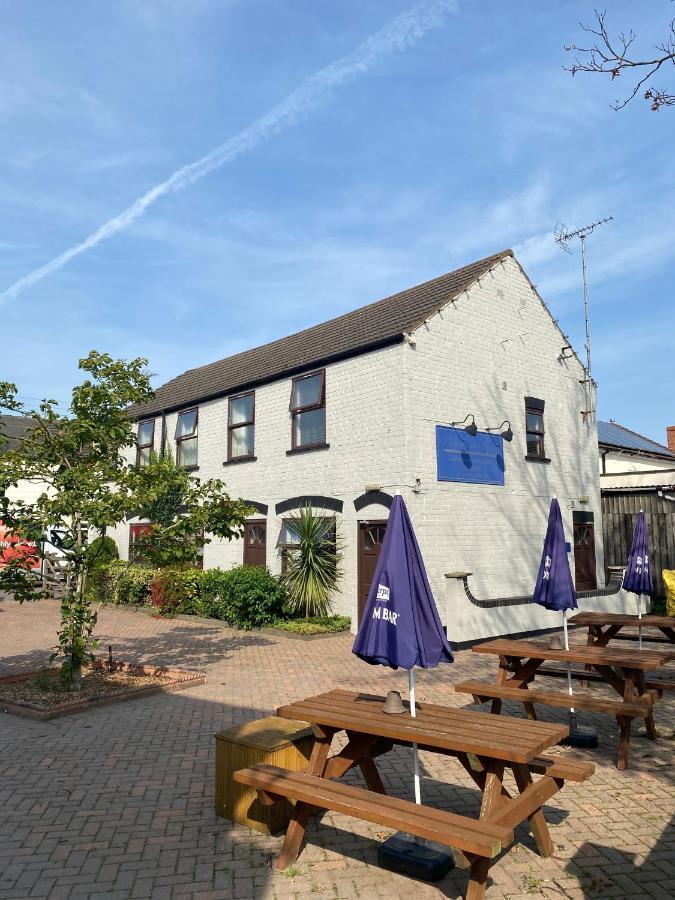 The Whistle And Flute Hotel Barnetby le Wold Kültér fotó