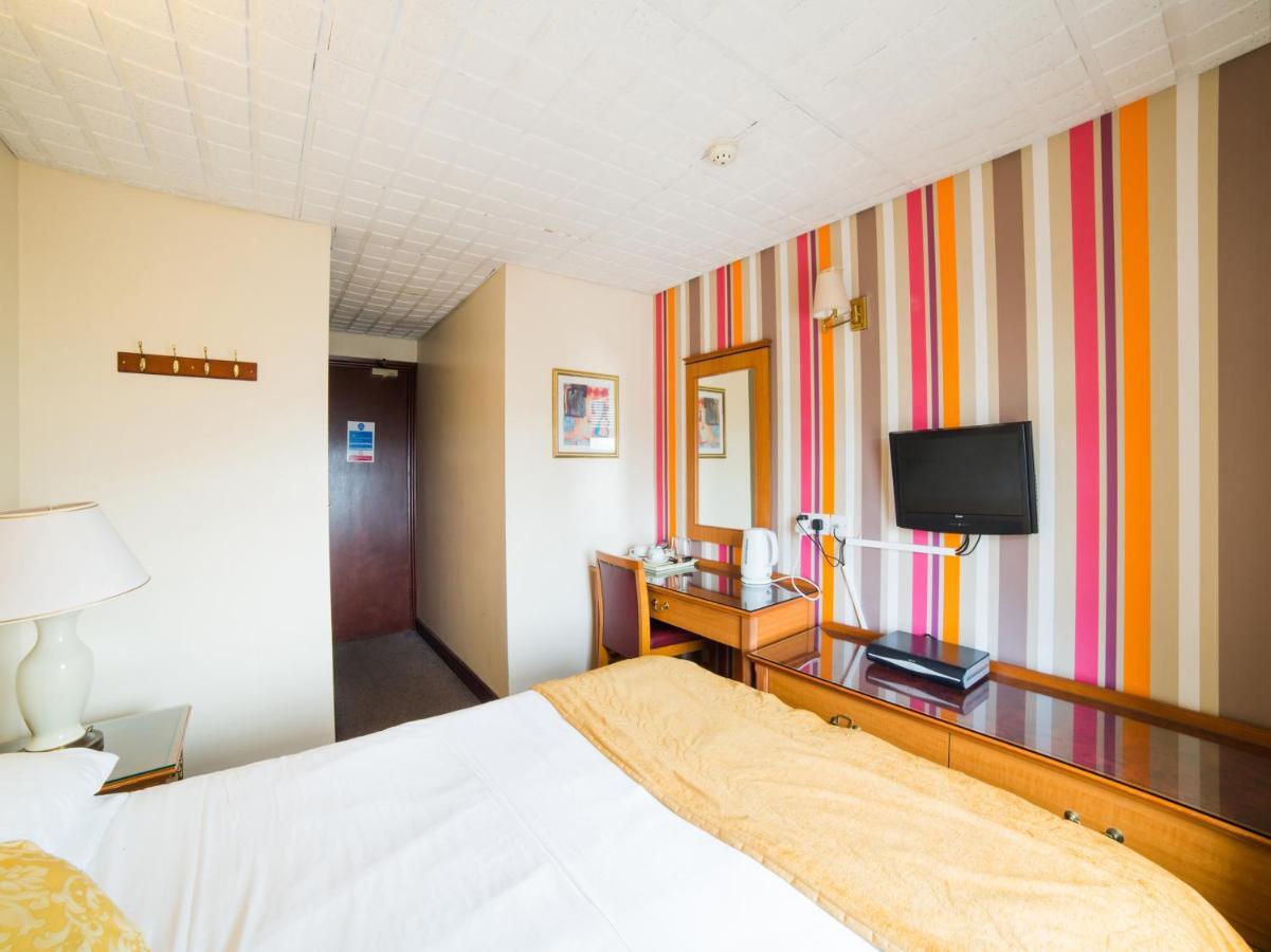 The Whistle And Flute Hotel Barnetby le Wold Kültér fotó