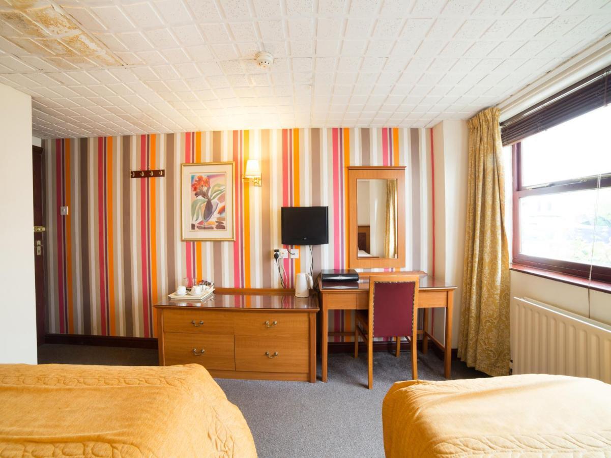 The Whistle And Flute Hotel Barnetby le Wold Kültér fotó