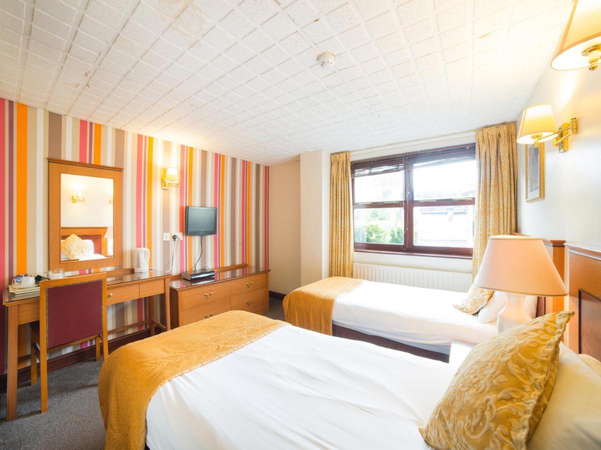 The Whistle And Flute Hotel Barnetby le Wold Kültér fotó